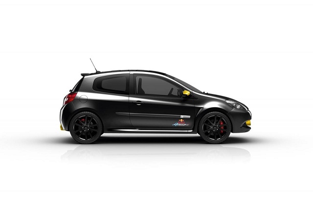 renault_clio_rs_red_bull_racing_rb87_4.jpg