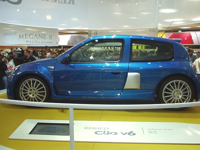 renault_clio_v6.jpg