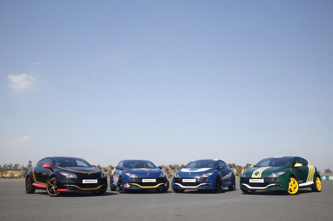 Renault_Megane_RS_F1_Edition_01.jpg
