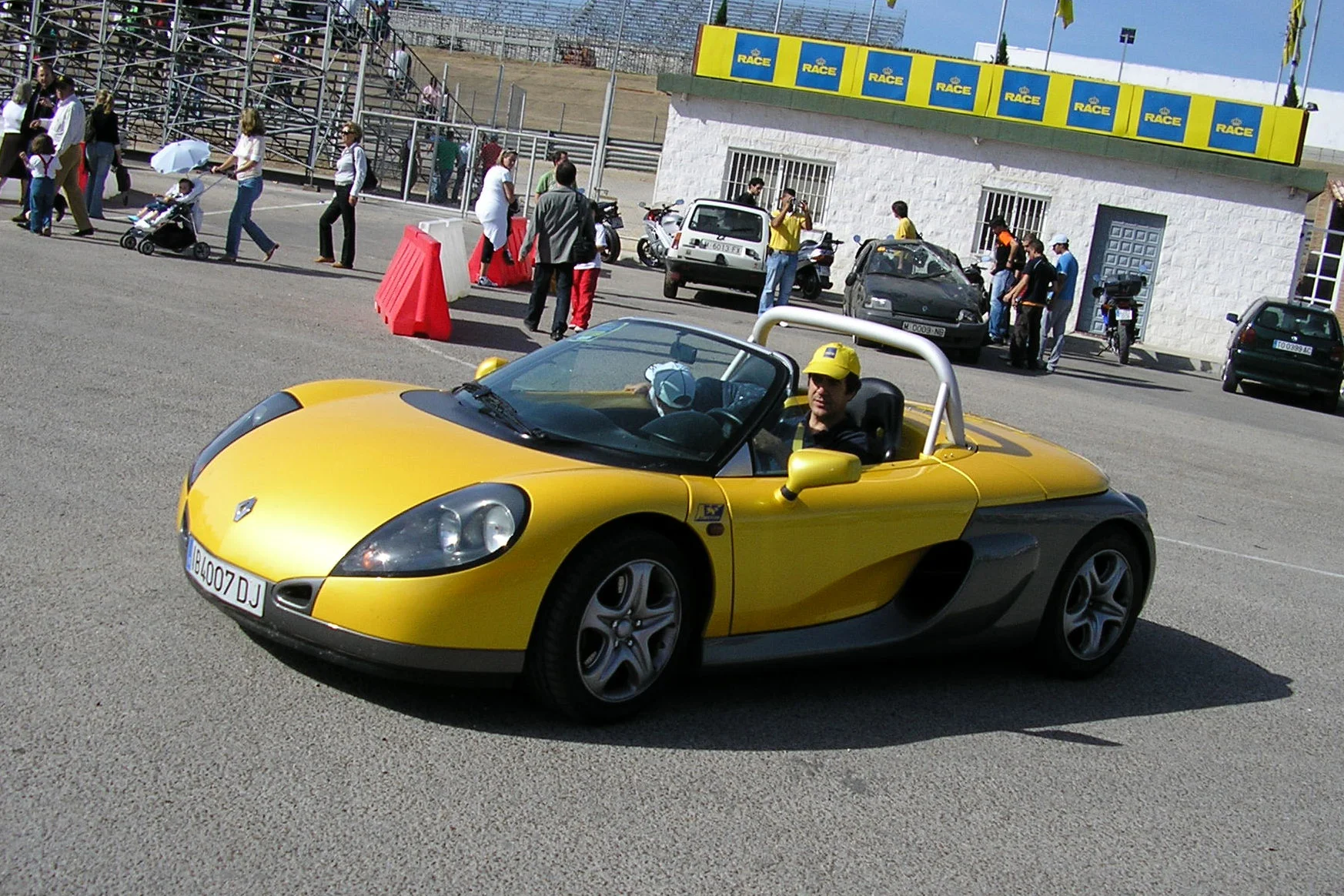 Renault_Spider_Jarama_2006.webp