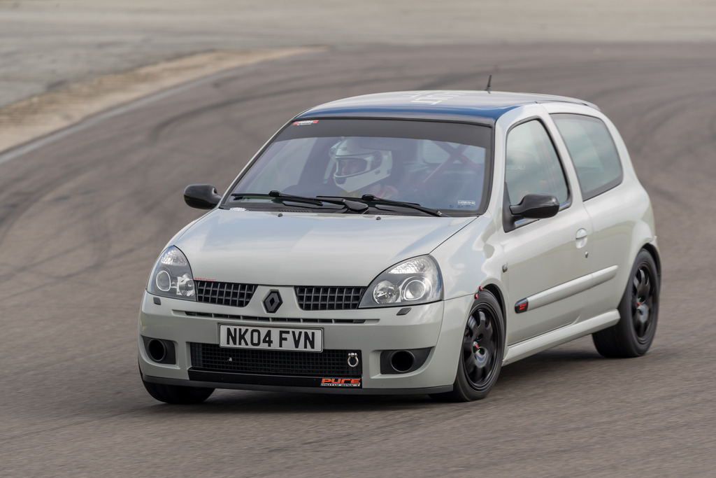 renaultanglesey-318.jpg