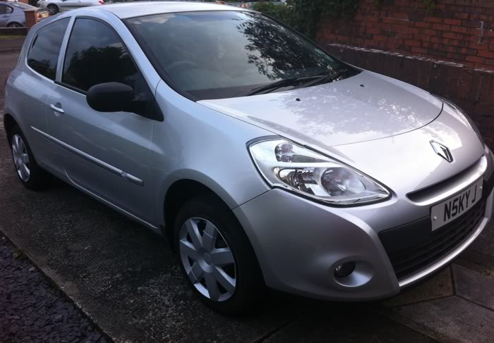 RenaultClio.jpg RenaultClio.jpg