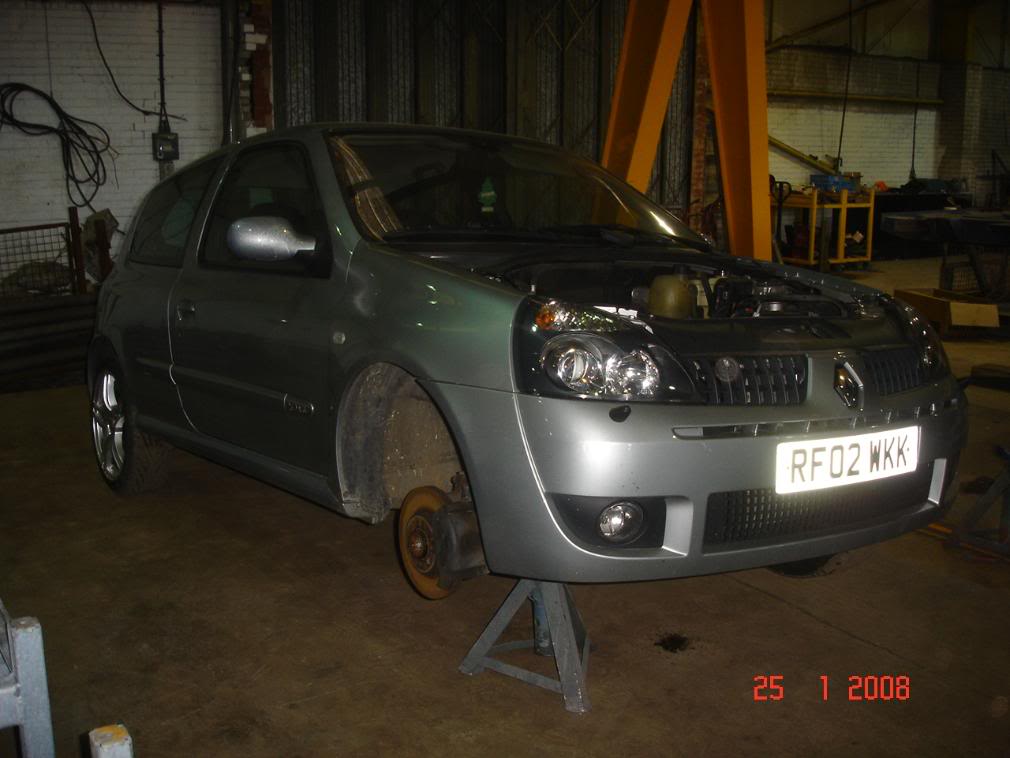RenaultClio172-Enginereplacement2.jpg
