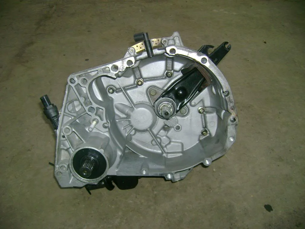 RenaultClio172-Recontionedgearbox1.webp
