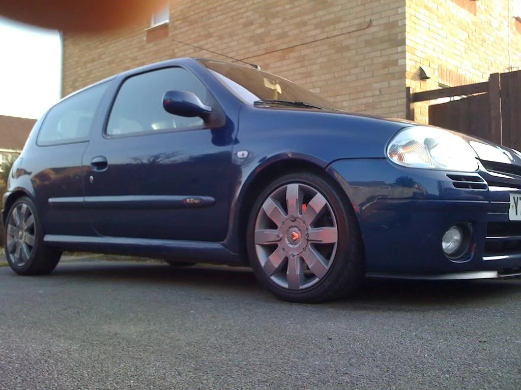 RenaultClio172002.webp
