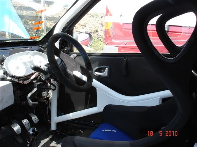 RenaultClio17218-05-1017.jpg