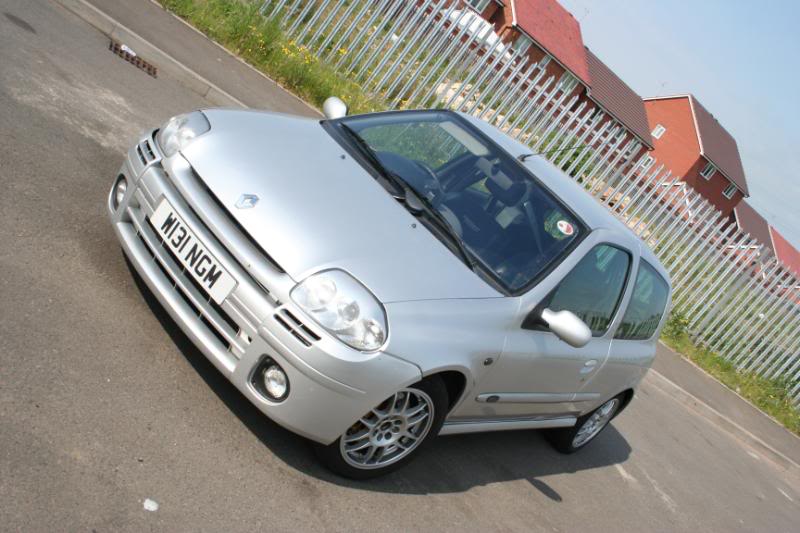 RenaultClio172Ph11.jpg RenaultClio172Ph11.jpg
