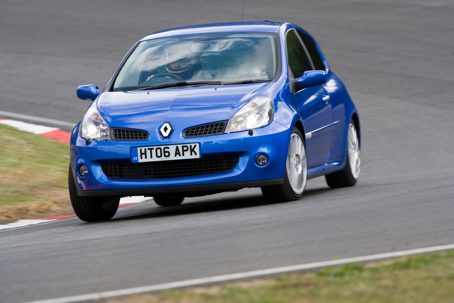 renaultsport_clio_197_2006_279.jpg