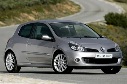 renaultSportClio_05_m_m.webp