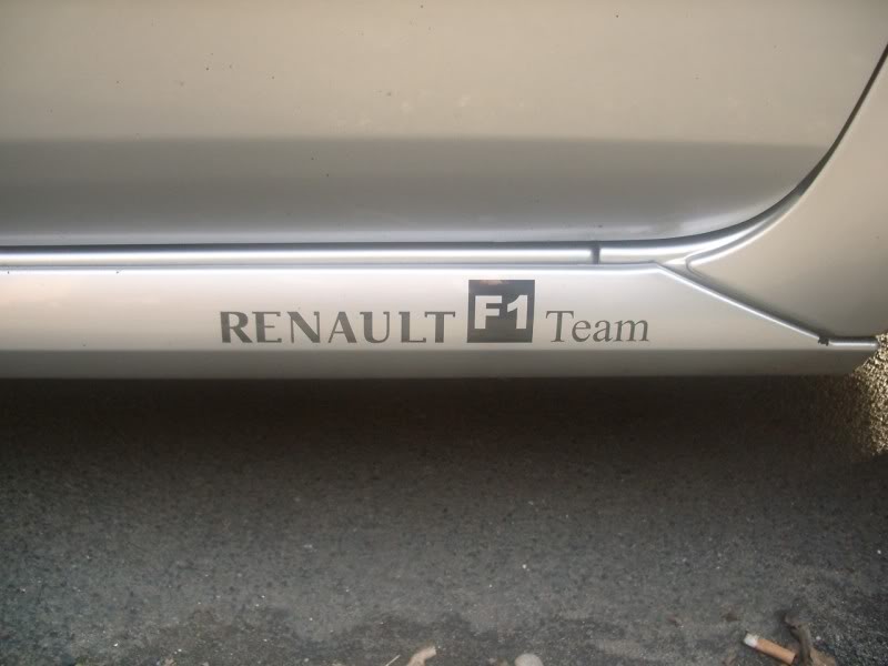 RenaultSportF1TeamDecals2.jpg