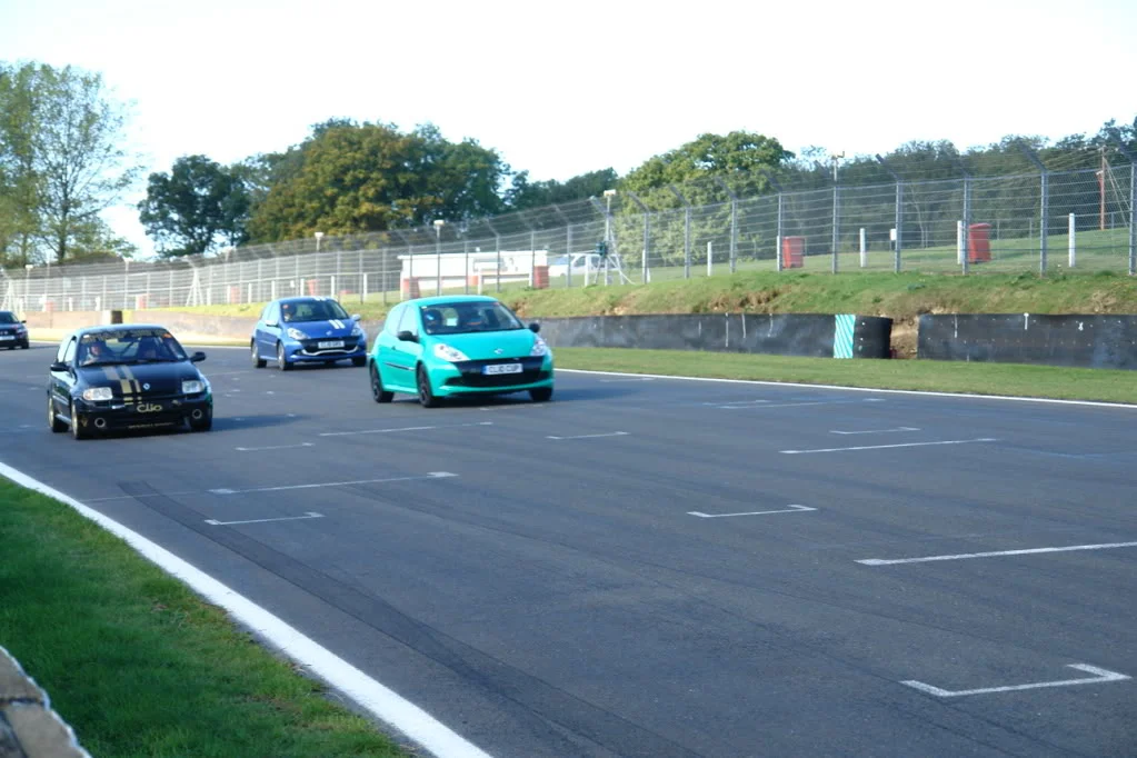 RenaultSportTrackdayBrandsHatchOct12014.webp
