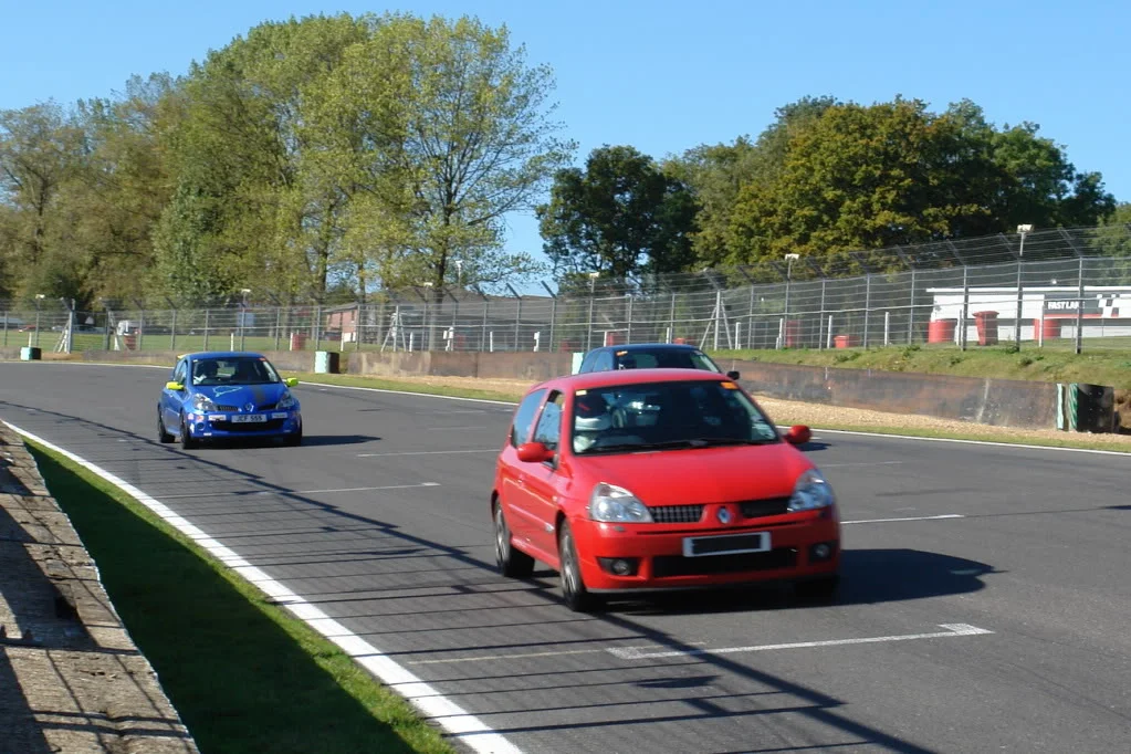 RenaultSportTrackdayBrandsHatchOct12028.webp
