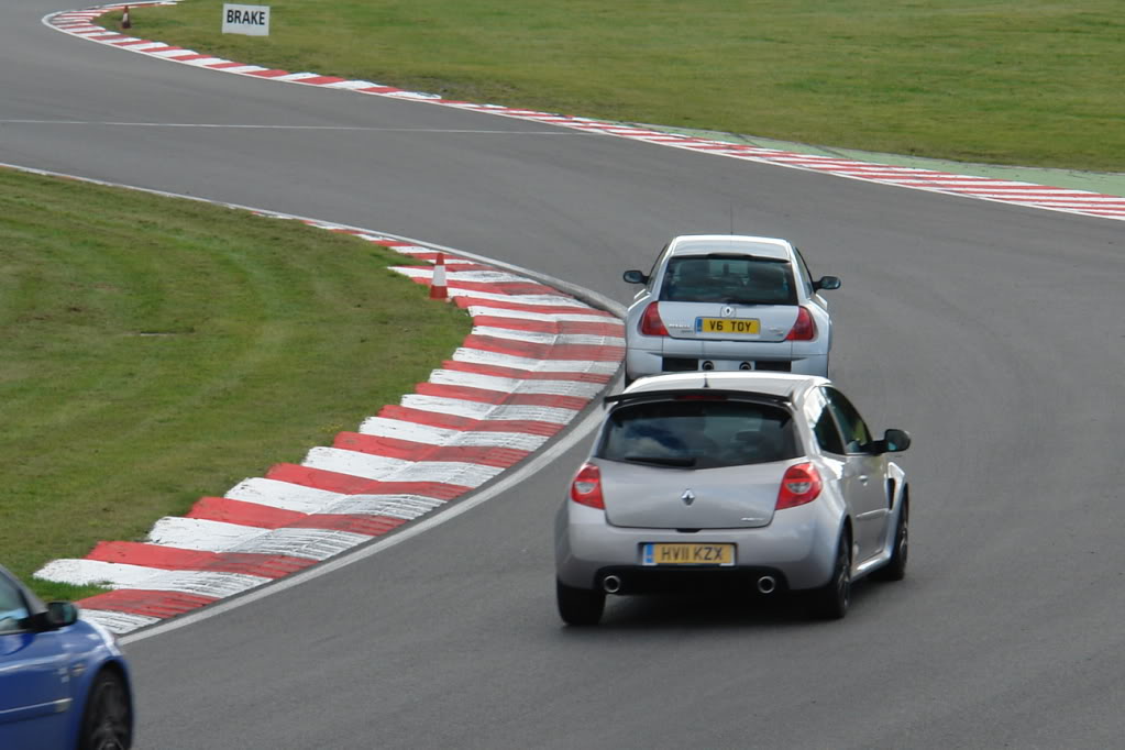 RenaultSportTrackdayBrandsHatchOct12085.jpg