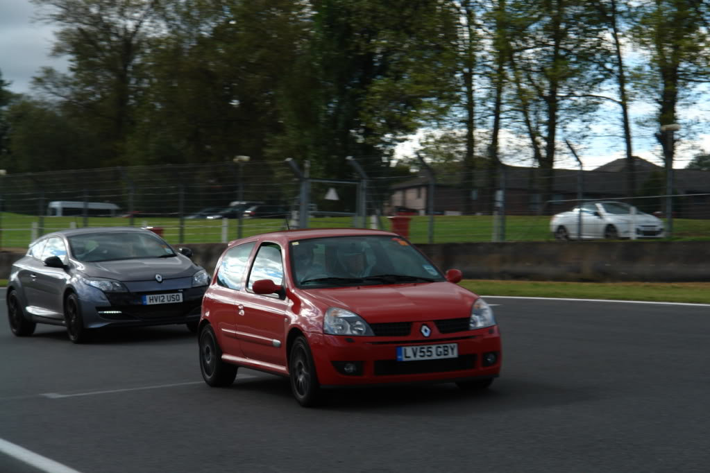RenaultSportTrackdayBrandsHatchOct12104.jpg