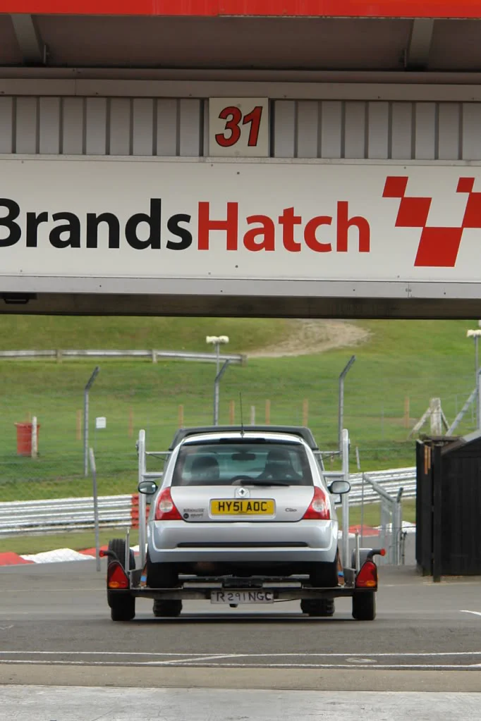 RenaultSportTrackdayBrandsHatchOct12112.webp