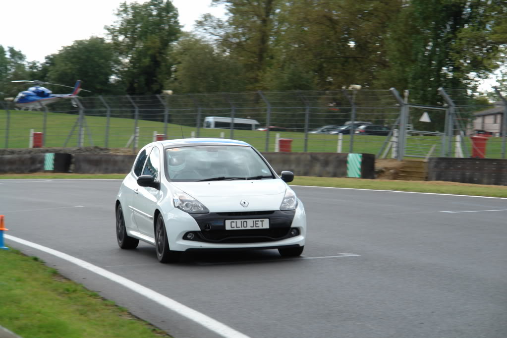 RenaultSportTrackdayBrandsHatchOct12118.jpg