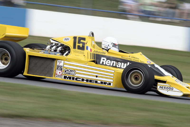 RenaultWorldSeries513.jpg