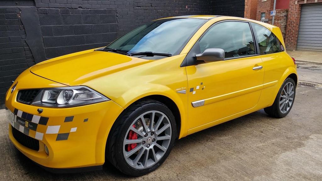 renausport-megane.jpg