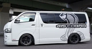 revolver+hiace.webp
