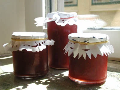 rhubarbstrawberrymarmalade.webp