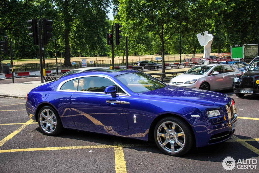 rolls-royce-wraith-c944011072013173036_5.webp