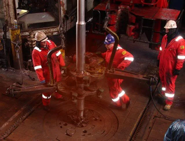 Roughnecks1125-04-08Small.webp