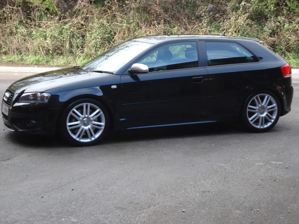 rrbarandcar028.webp