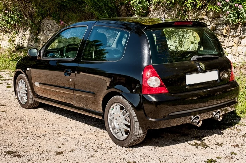 RS182-007.webp