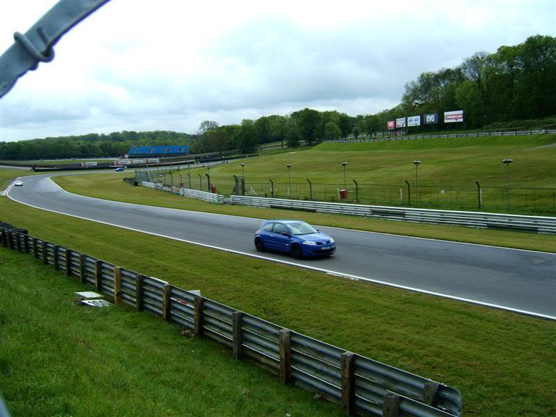 rstrackday14thmaybrandshatch020Medi.jpg