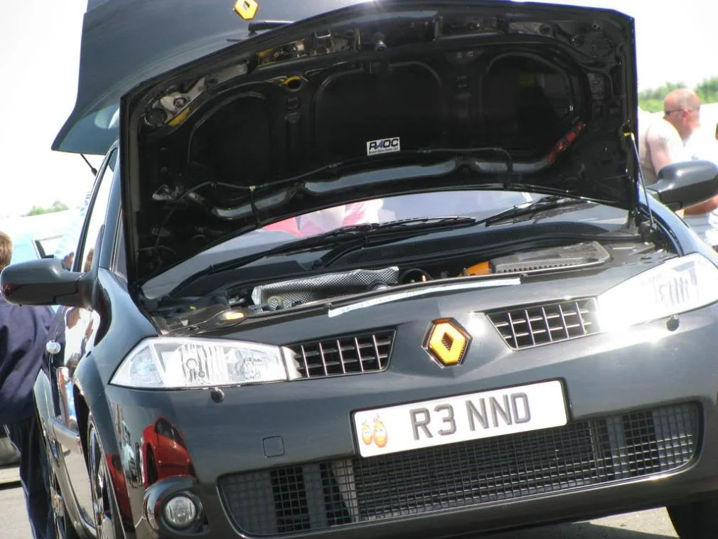 rws08silverstone321-1.webp