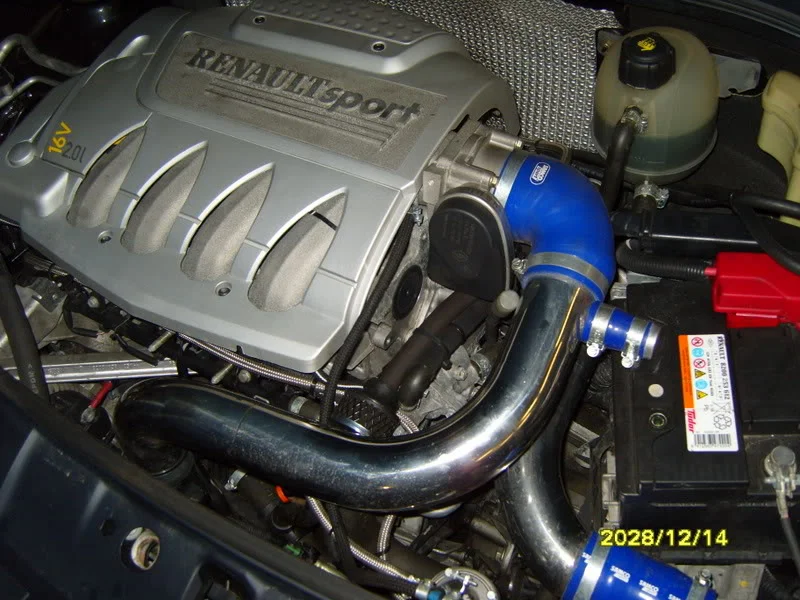 S1030072.webp