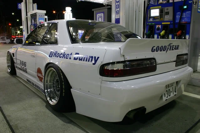 s13w_1.webp