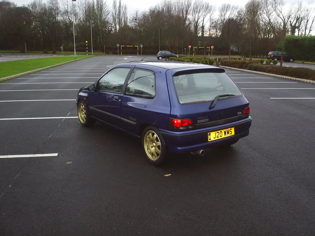 S4010583.webp