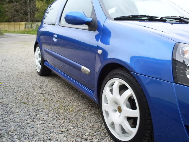 S5030198.jpg
