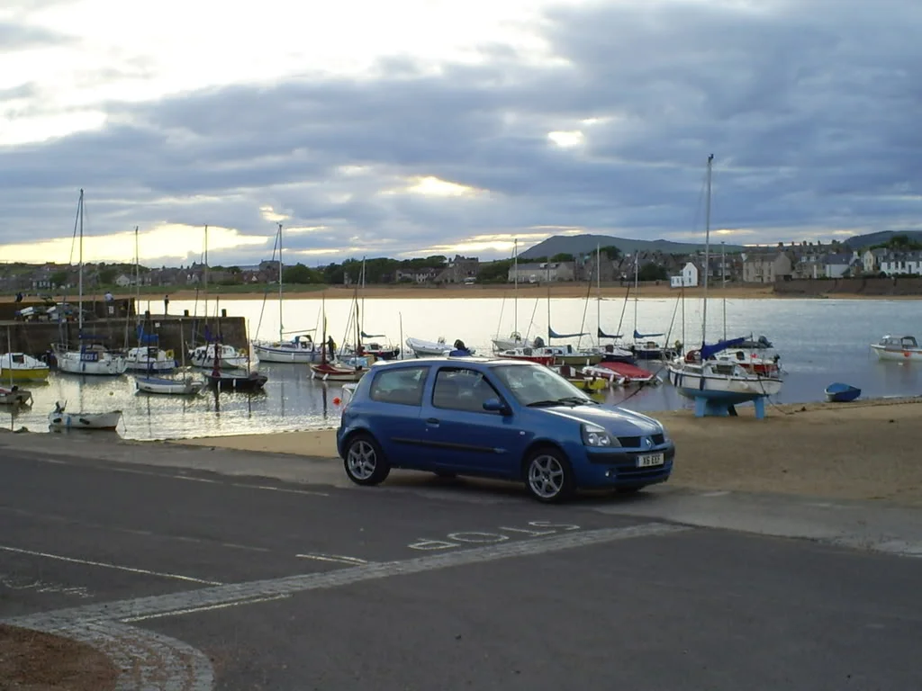 S5030268.webp