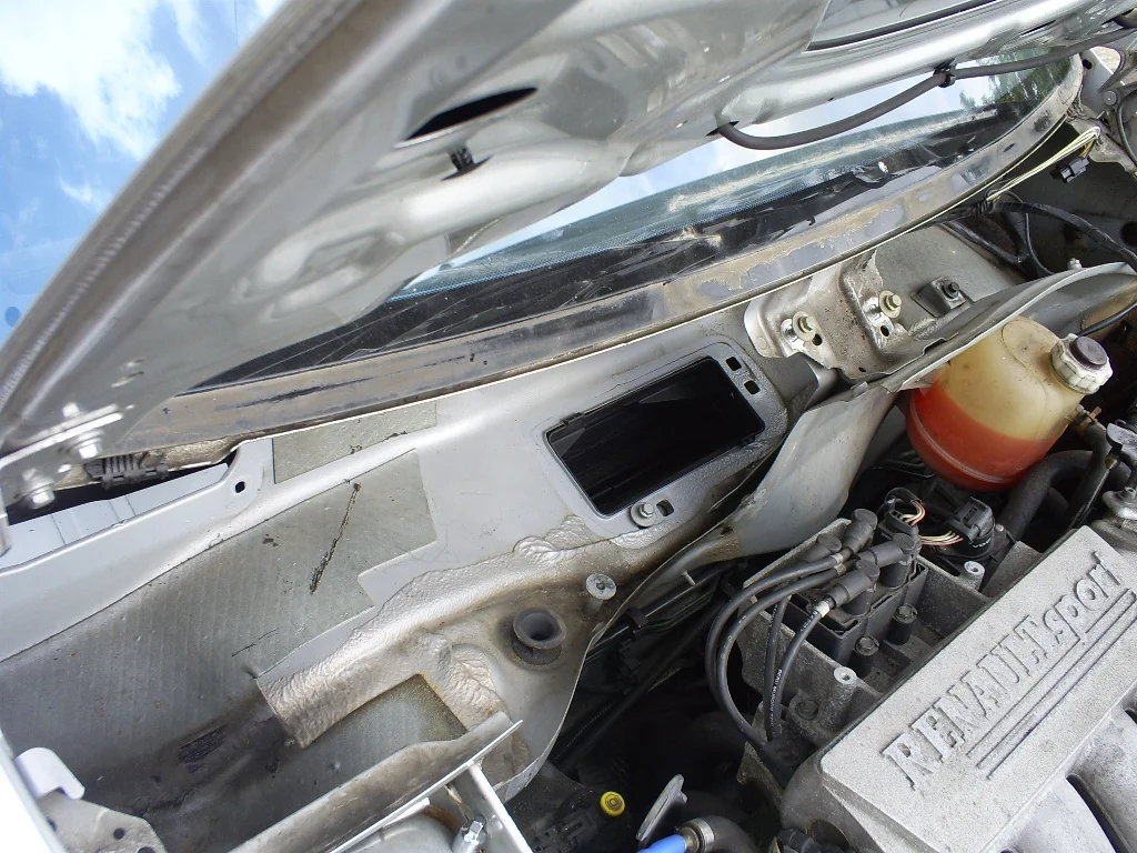 S5031053.webp