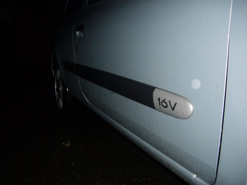 S6000659.jpg S6000659.jpg