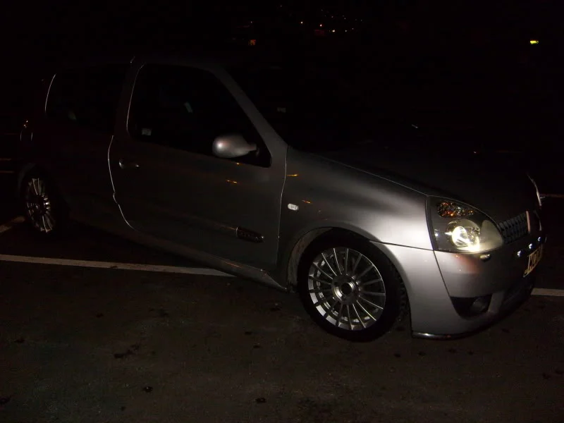 S6300102.webp