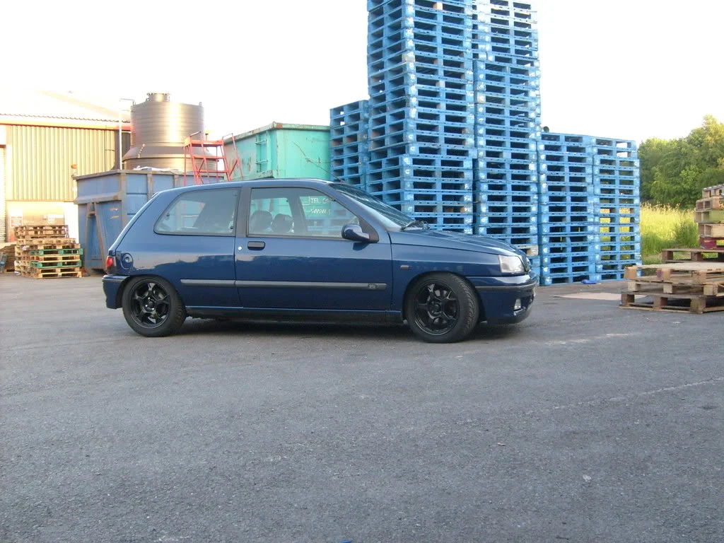 S6300632.webp