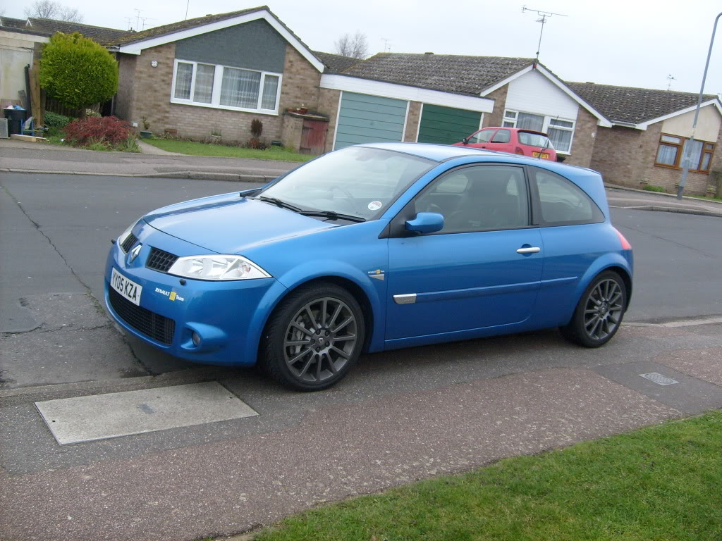 S6300882.jpg