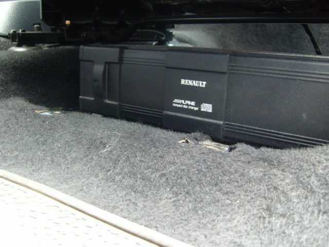 S7003703.jpg S7003703.jpg