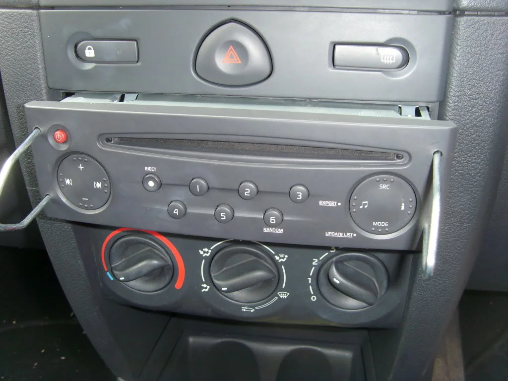 S73R0011.webp