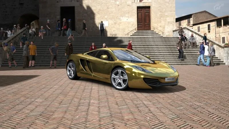 SanGimignano-TownSquare.webp