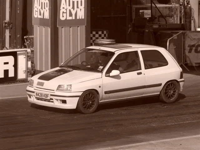 santapod11-03-07049Small.webp