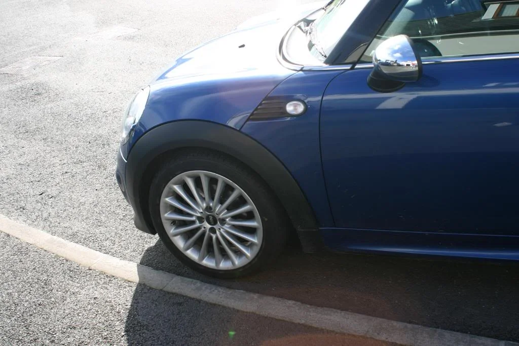 SarahsMiniDetail006.webp