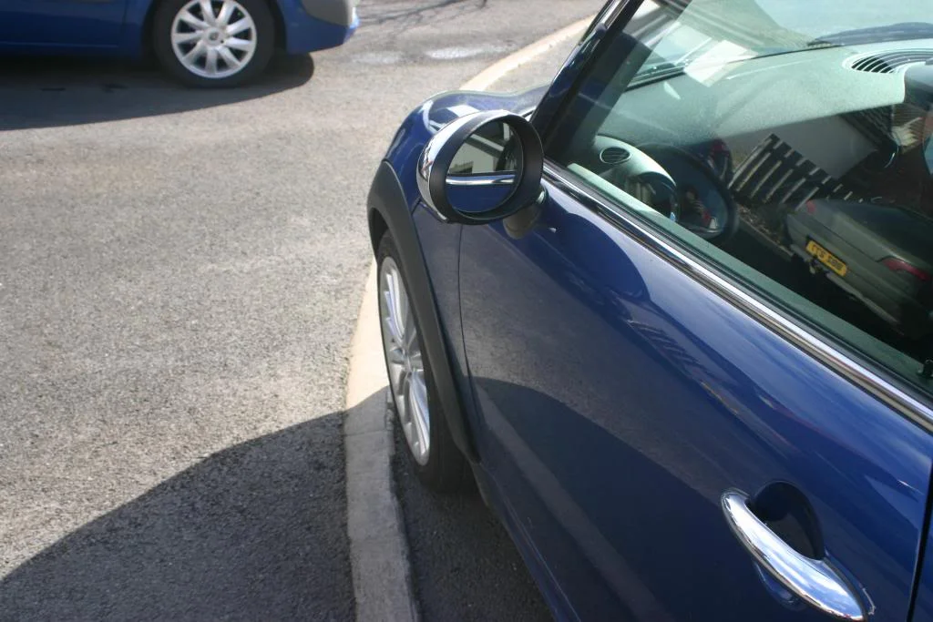 SarahsMiniDetail007.webp