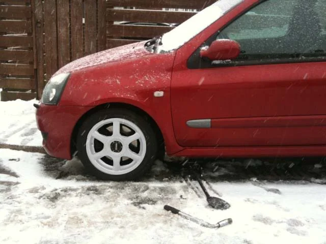 scottswheelwhite.webp