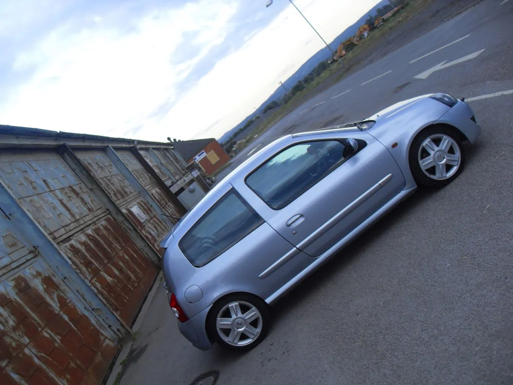 SDC17070e.webp