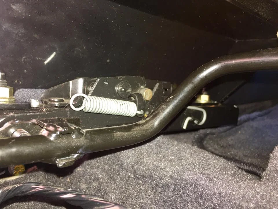 seat_cable3.webp