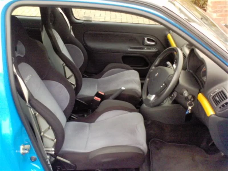 seatsMedium.webp